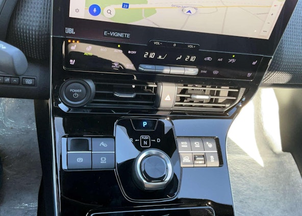 Vehicle image 8 Vehicle image 8