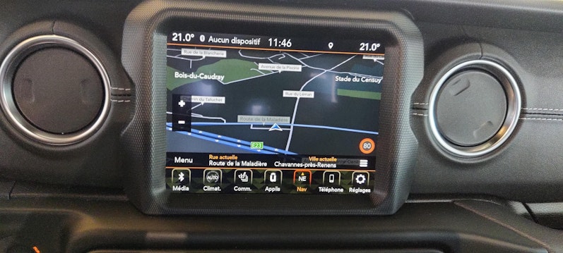 Vehicle image JEEP GLADIATOR