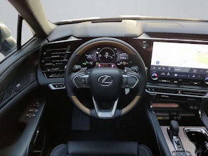 Vehicle image LEXUS RX 450h+ Excellence