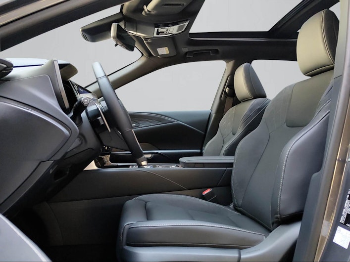 Vehicle image LEXUS RX