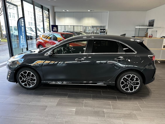 Vehicle image 7 Vehicle image 7