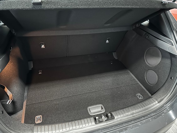 Vehicle image 11 Vehicle image 11