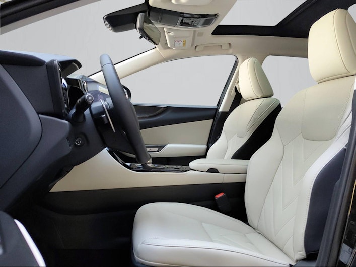 Vehicle image LEXUS NX