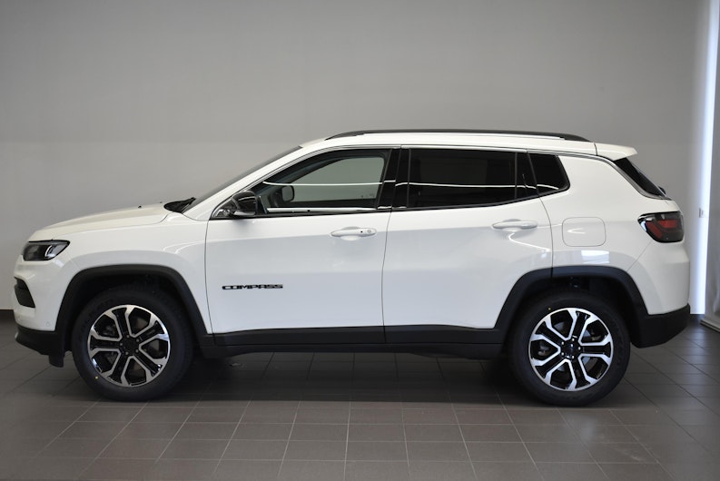 Vehicle image JEEP COMPASS