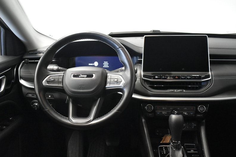 Vehicle image JEEP COMPASS