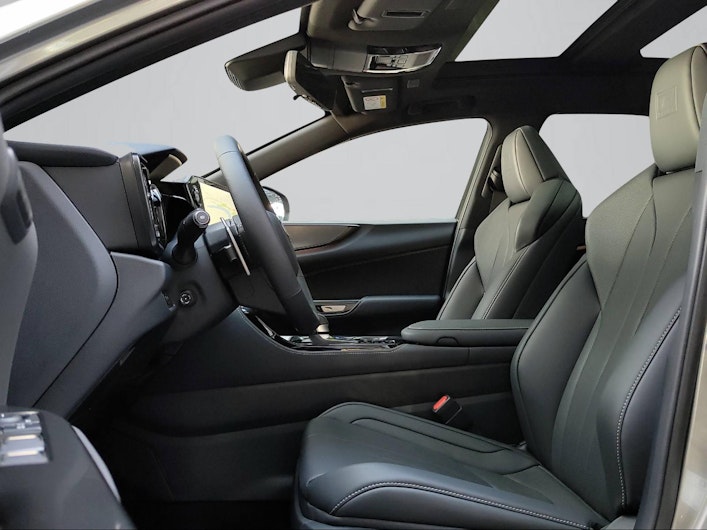 Vehicle image LEXUS NX