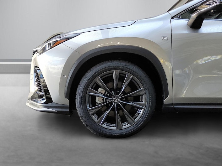 Vehicle image LEXUS NX