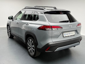 Vehicle image TOYOTA Corolla Cross 2.0 HSD Premium AWD-i