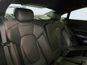 Porsche Taycan Turbo
