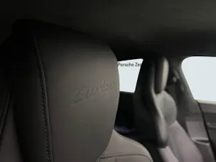 Porsche Taycan Turbo