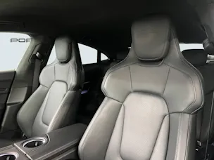 Porsche Taycan Turbo