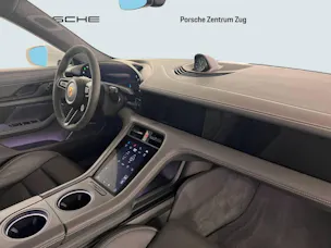 Porsche Taycan Turbo