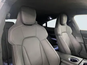 Porsche Taycan Turbo