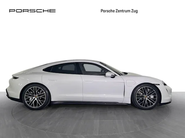 Porsche Taycan Turbo
