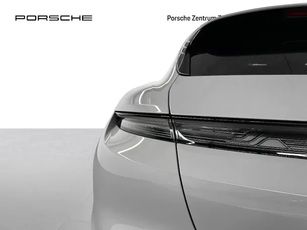Porsche Taycan GTS Sport Turismo