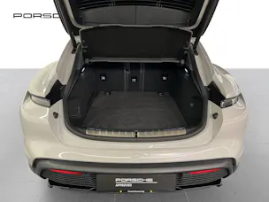 Porsche Taycan GTS Sport Turismo