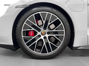 Porsche Taycan GTS Sport Turismo