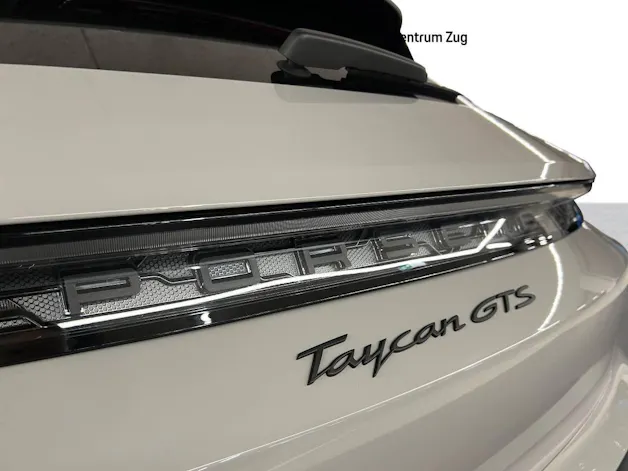 Porsche Taycan GTS Sport Turismo