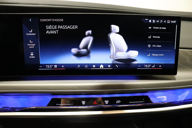 Vehicle image BMW i7