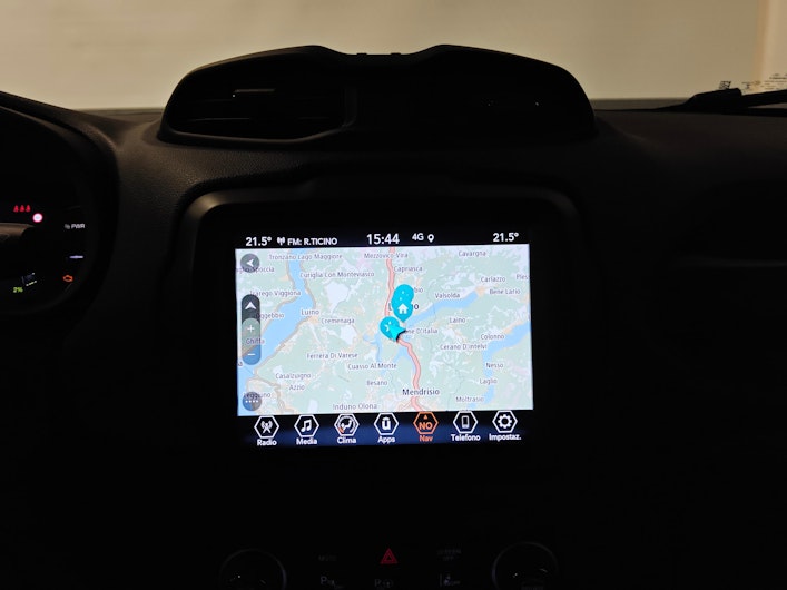 Vehicle image JEEP RENEGADE