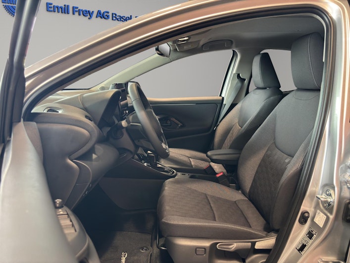 Vehicle image TOYOTA YARIS