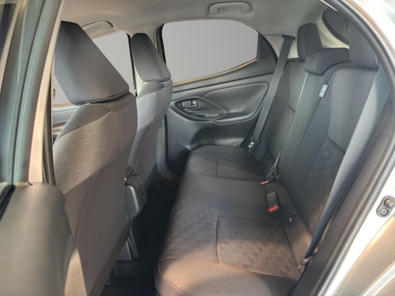 Vehicle image 6 Vehicle image 6