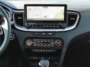 Kia Ceed 1.5 T-GDi MHEV Power