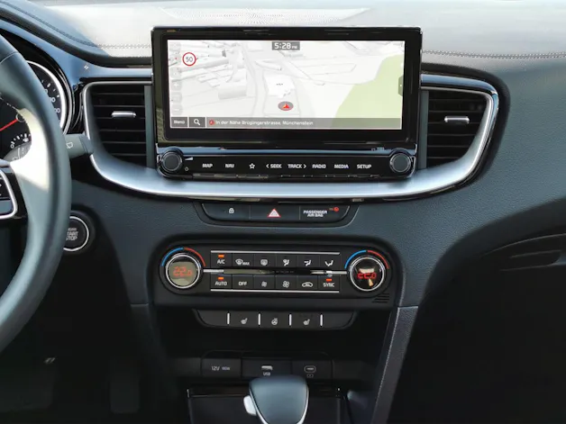 Kia Ceed 1.5 T-GDi MHEV Power