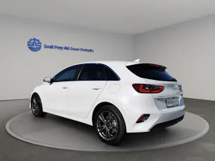 Kia Ceed 1.5 T-GDi MHEV Power
