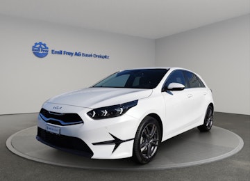 Vehicle image KIA Ceed 1.5 T-GDi MHEV Power Vehicle image KIA Ceed 1.5 T-GDi MHEV Power