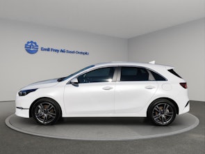 Vehicle image KIA Ceed 1.5 T-GDi MHEV Power