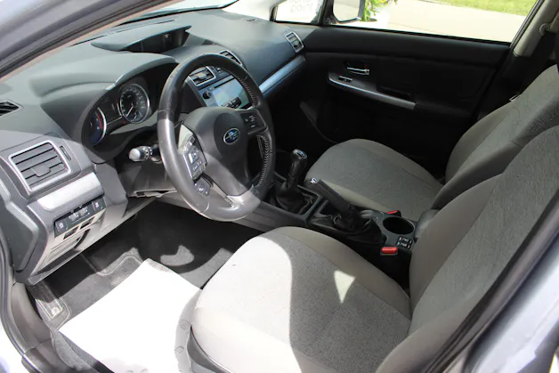 Subaru Impreza Wagon 1.6i Swiss Two