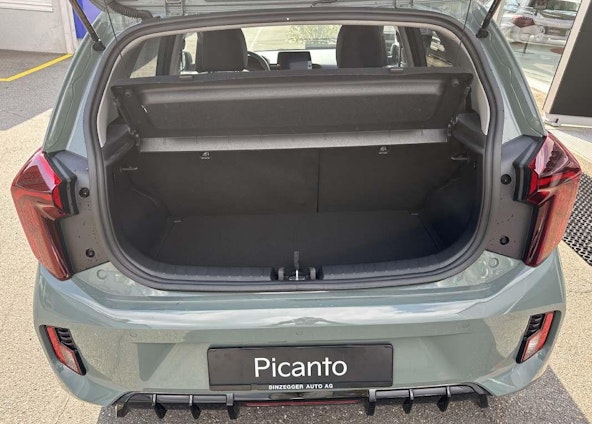 Vehicle image 5 Vehicle image 5