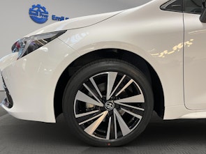 Vehicle image TOYOTA Corolla Touring Sports 2.0 HSD Trend