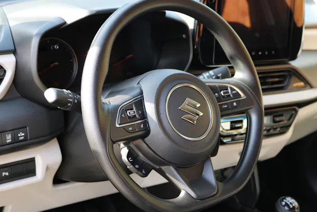 Suzuki Swift 1.2 Unico Hybrid