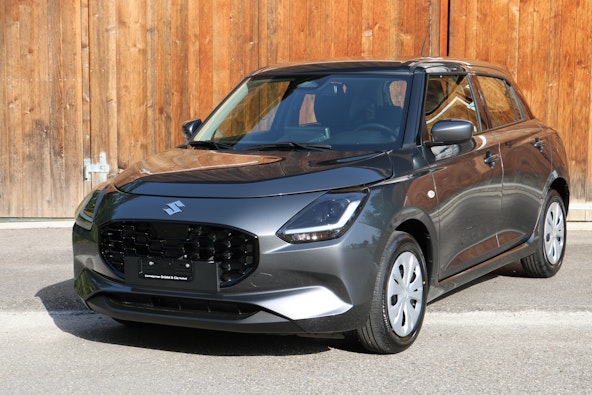 First vehicle image