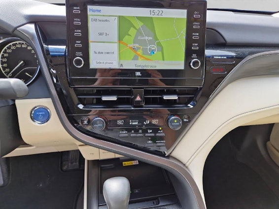 Vehicle image 6 Vehicle image 6