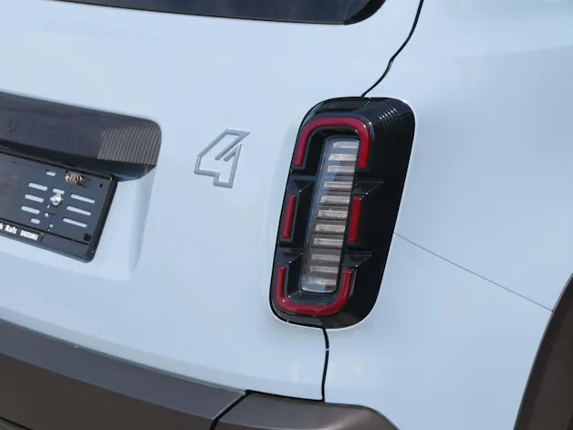 Renault 4 E-Tech Comfort Range techno