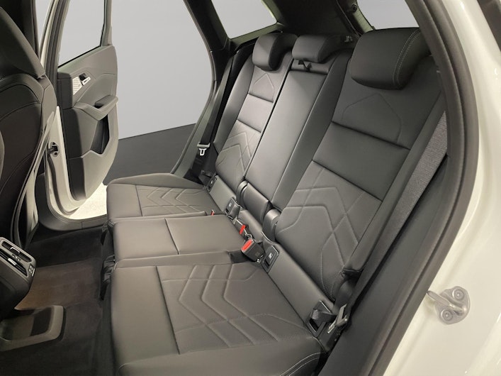 Vehicle image BMW 2 SERIES