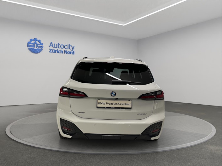 Vehicle image BMW 2 SERIES