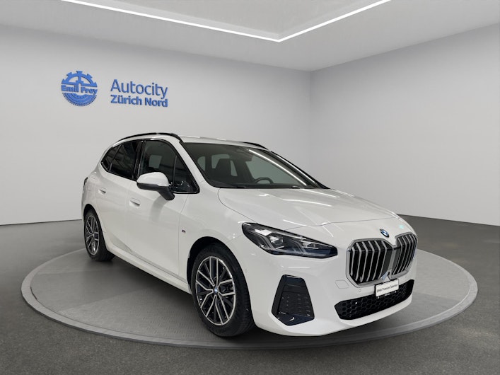 Vehicle image BMW 2 SERIES