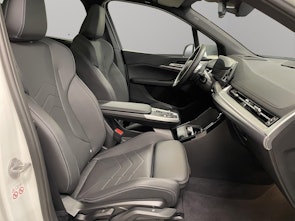 Vehicle image BMW 223i xDrive SDKG Active Tourer