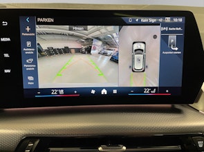 Vehicle image BMW 223i xDrive SDKG Active Tourer