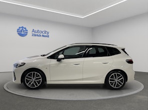 Vehicle image BMW 223i xDrive SDKG Active Tourer