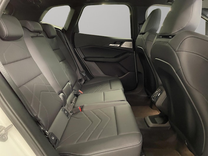 Vehicle image BMW 2 SERIES