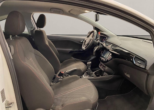 Vehicle image 10 Vehicle image 10