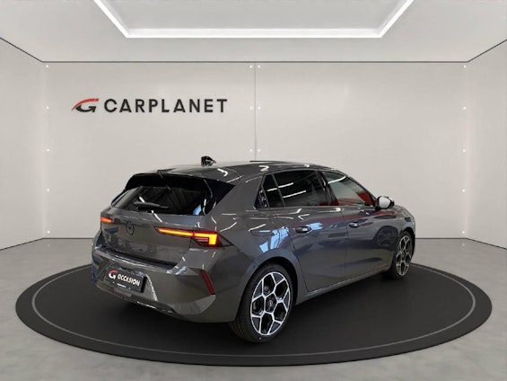 Vehicle image 3 Vehicle image 3