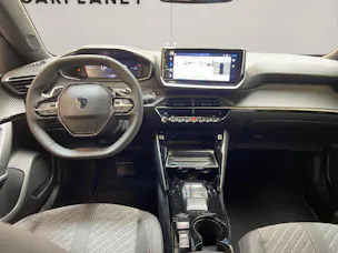 Peugeot 2008 1.2 Hybrid Allure Premium