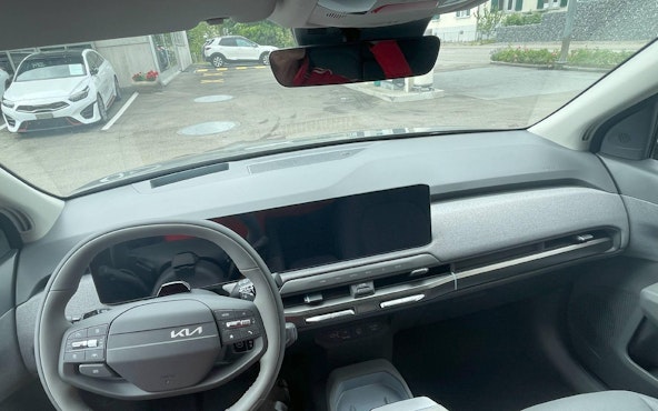 Vehicle image 6 Vehicle image 6