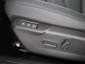 Fahrzeugbild JEEP Avenger 1.2 MHEV Overland 4xe